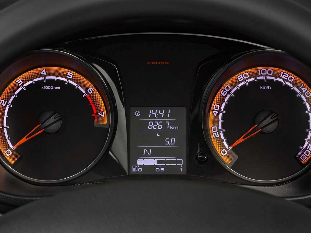 Lada Granta Cross - фото №17